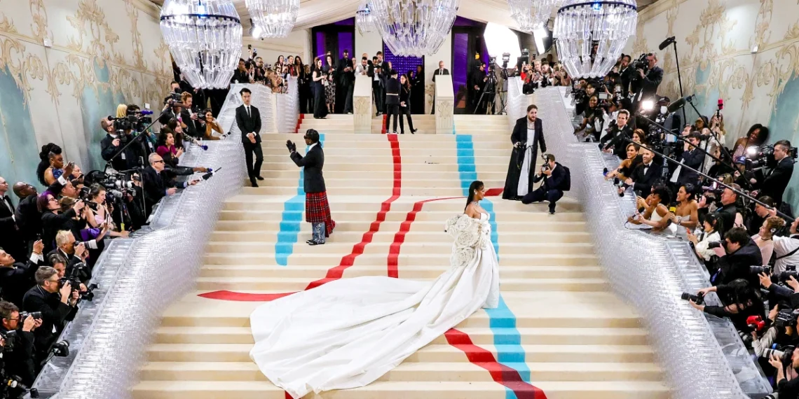 Top 10 Met Gala Looks of All Time